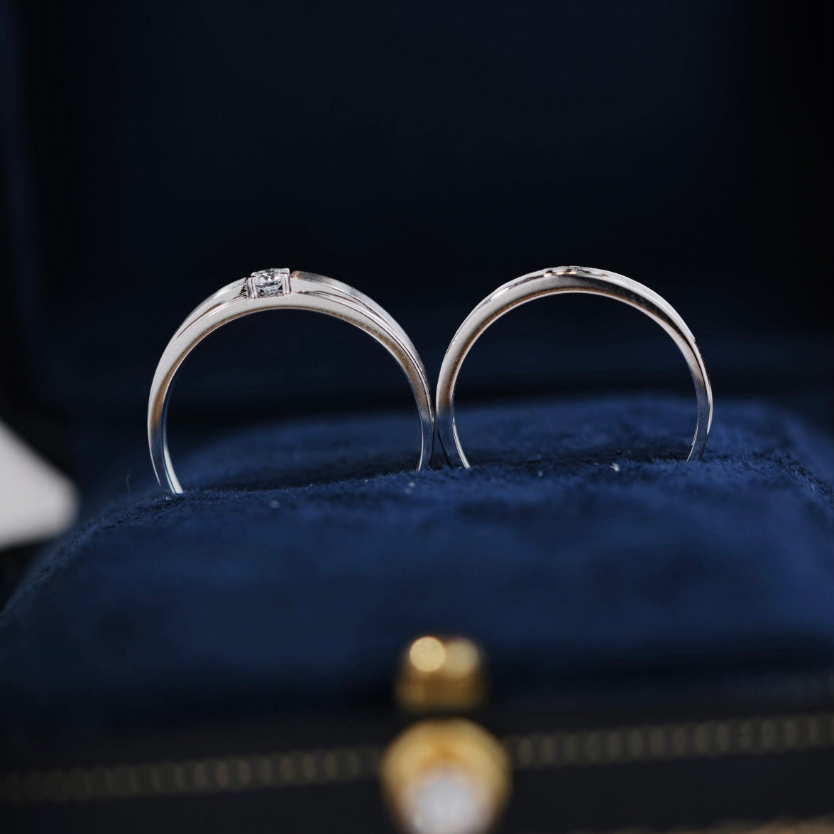 Solitaire/Half Circle Natural Diamond Couple Rings in 18K Gold