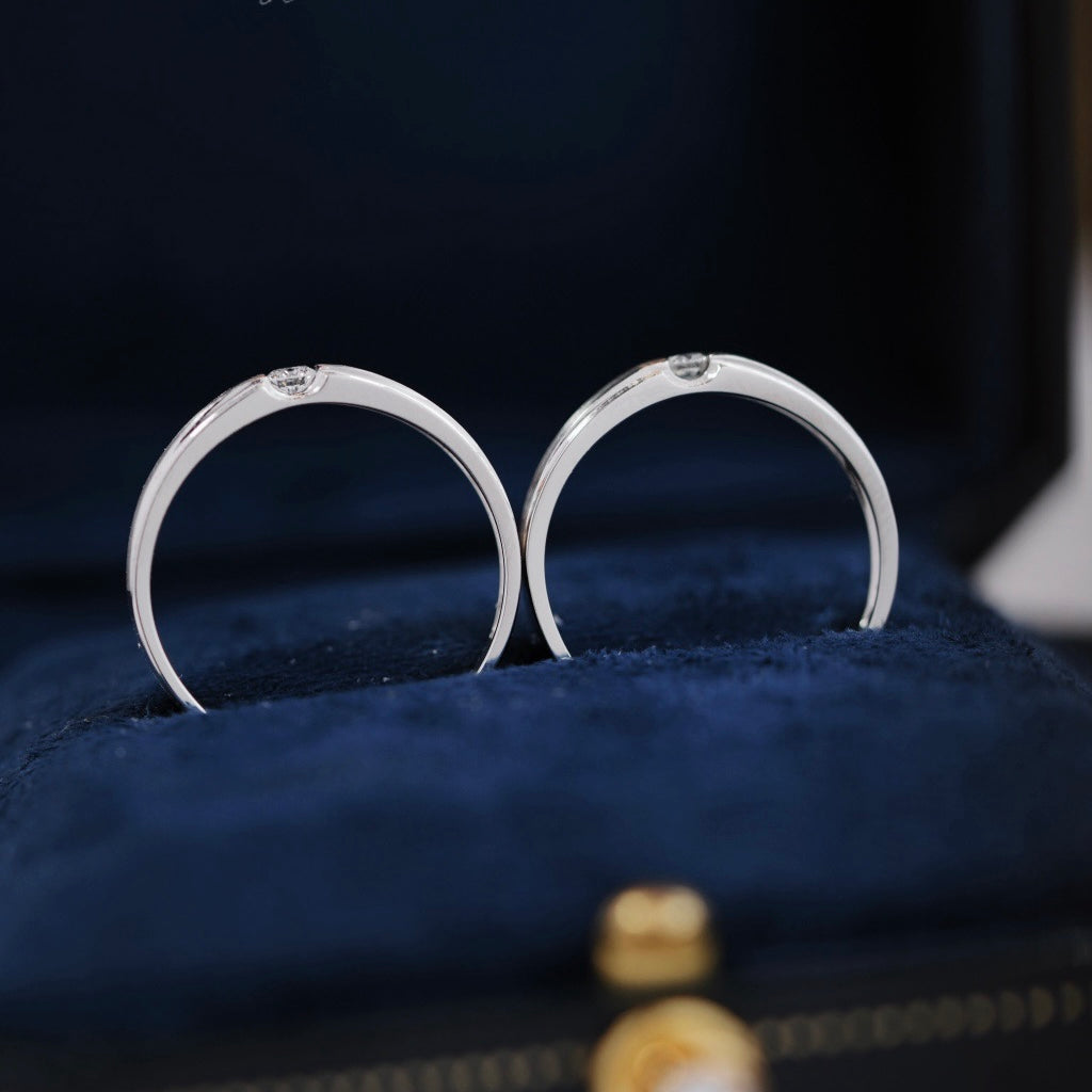 Solitaire Natural Diamond Couple Rings in 18K Gold