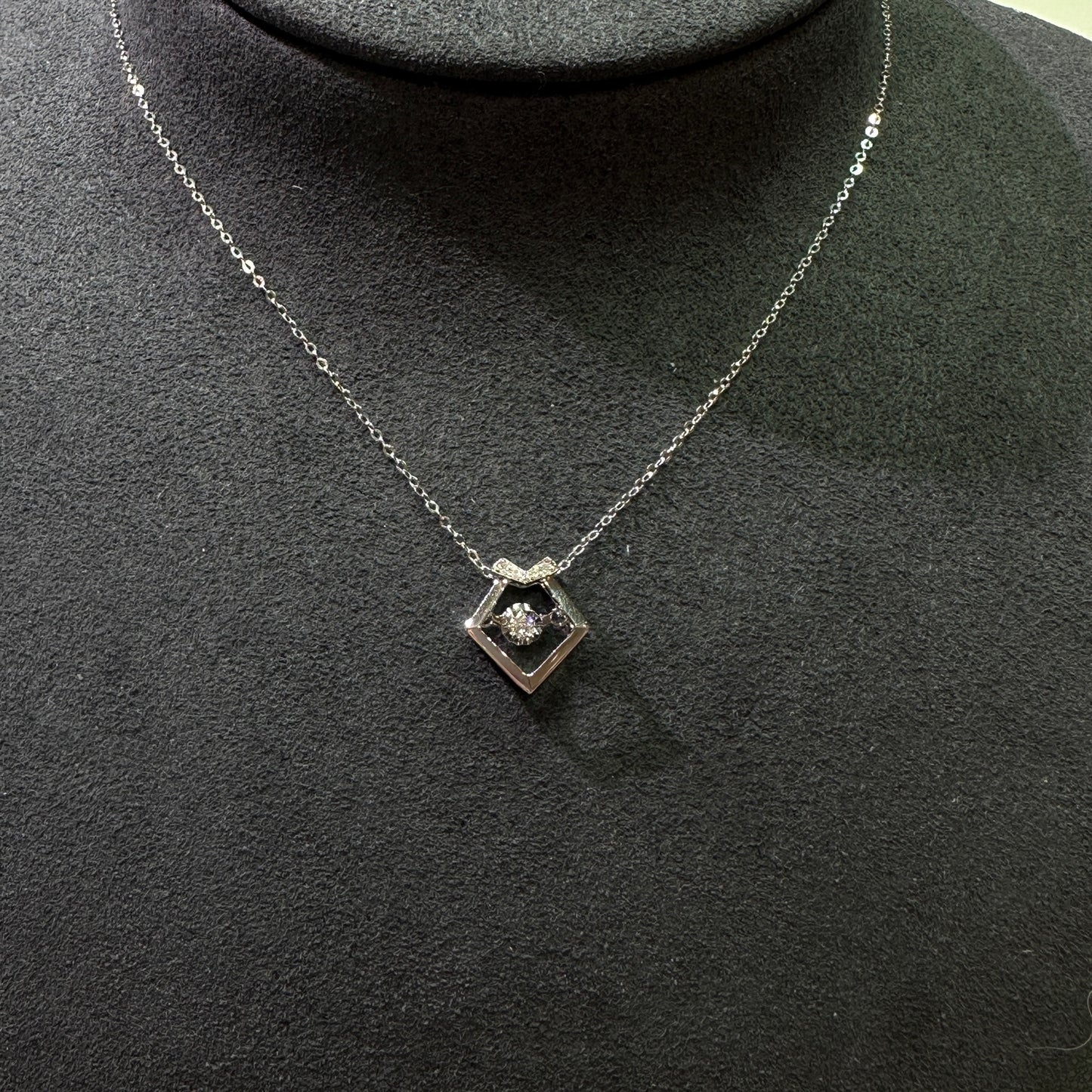 Pentagon Natural Diamond Necklace in 18K Gold