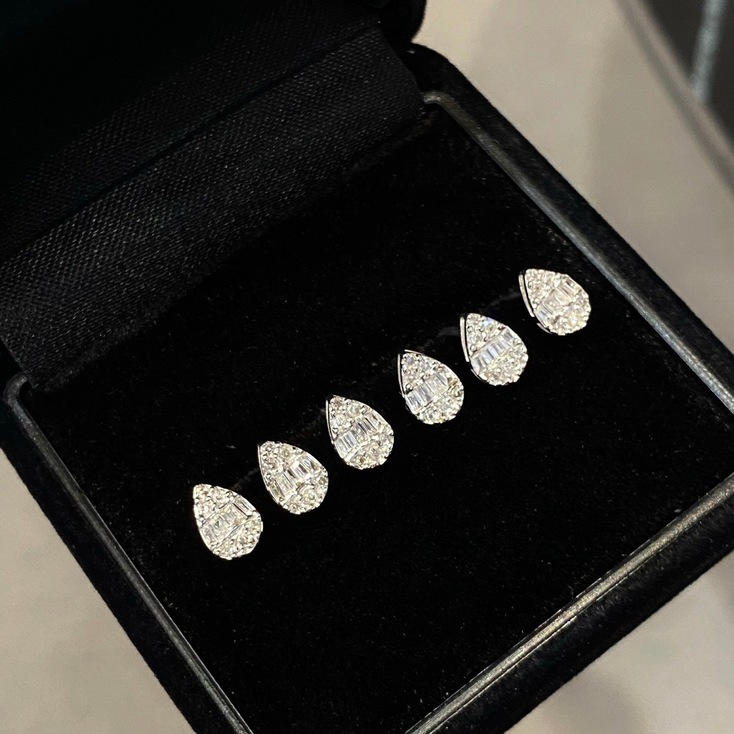 0.20ct Natural Diamond Water Drop-Shaped in 18K Gold