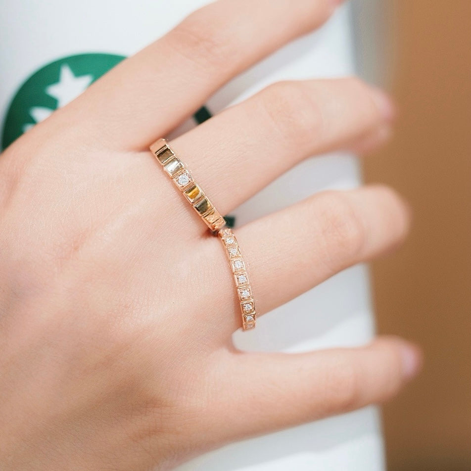 Small Squares Natural Diamond Couple Rings in 18K Gold