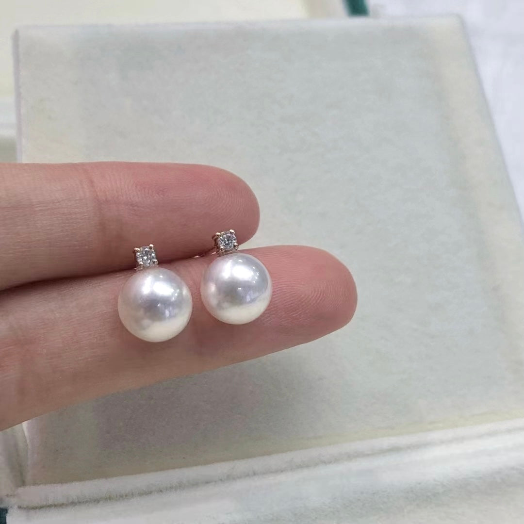 Akoya Peal with Natural Diamond Necklace/ Earrings in 18K Gold