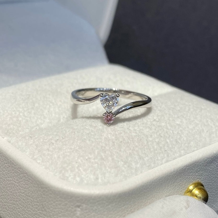 0.25ct Lab-Grown Diamond Heart-Shaped Ring in 18K Gold