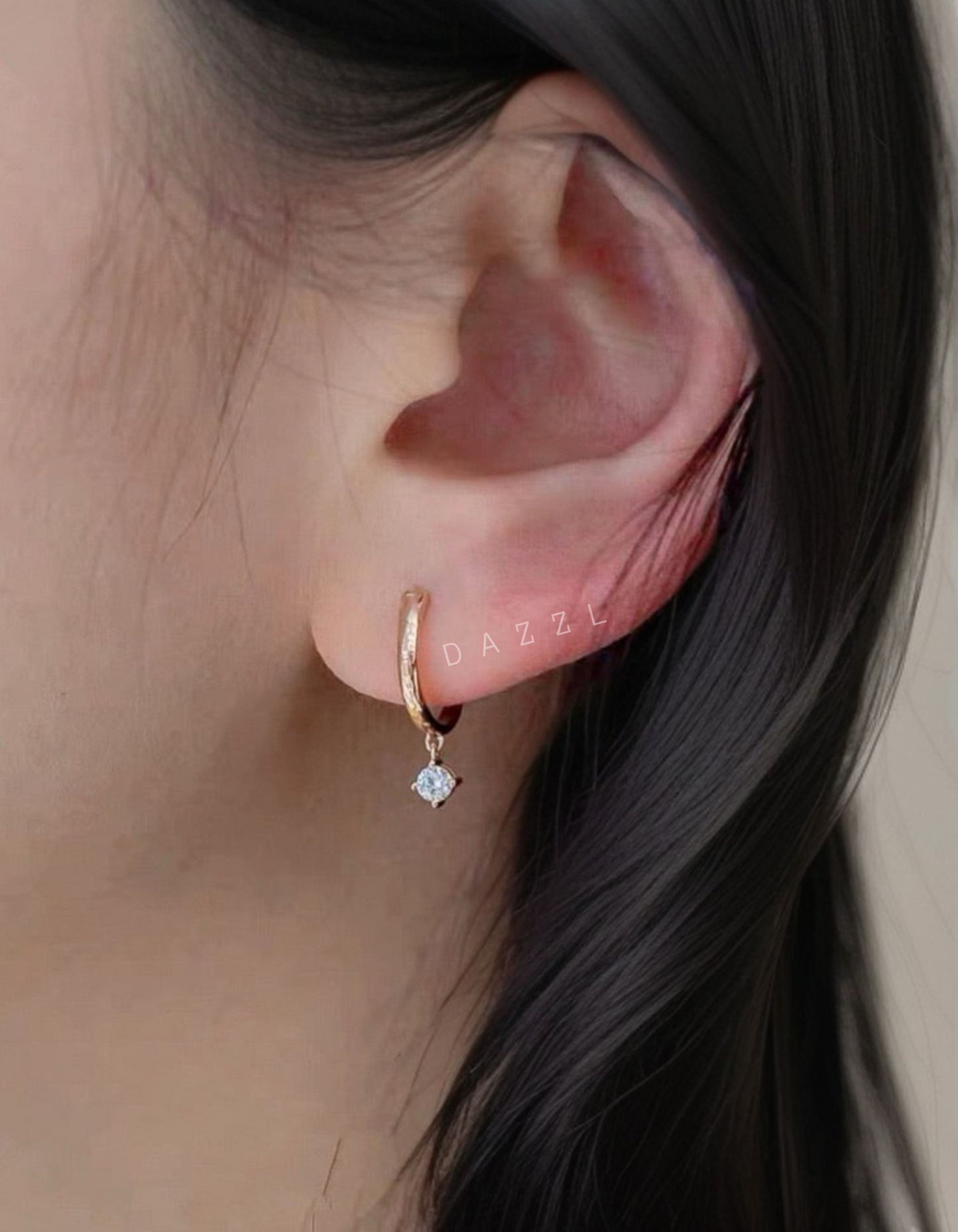 Natural Diamond Earrings in 18K Gold