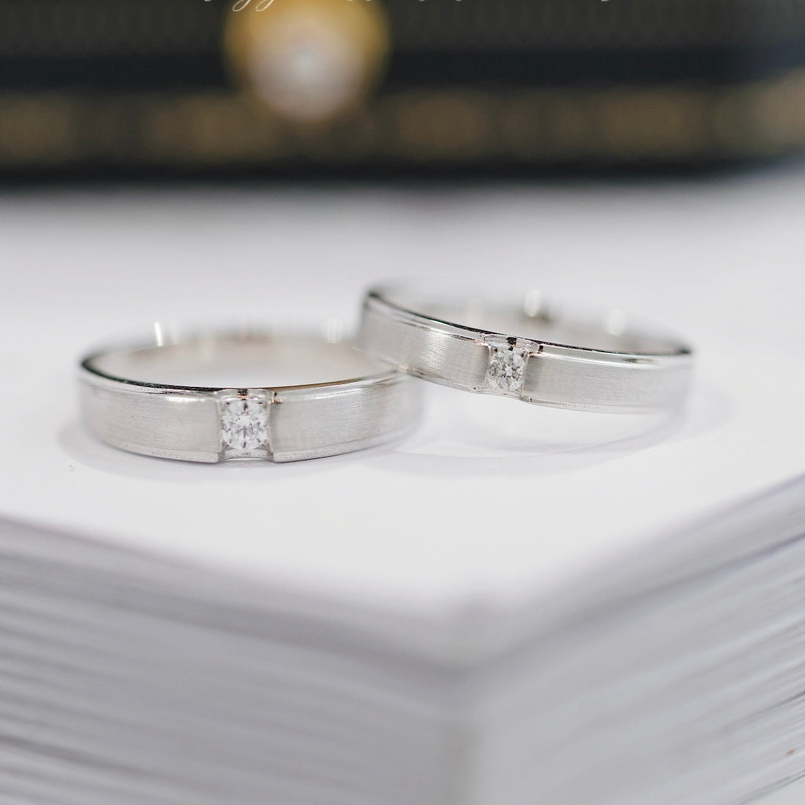 Solitaire Natural Diamond Couple Rings in 18K Gold