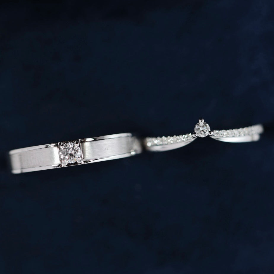 Solitaire/ V-Shaped Natural Diamond Couple Rings in 18K Gold