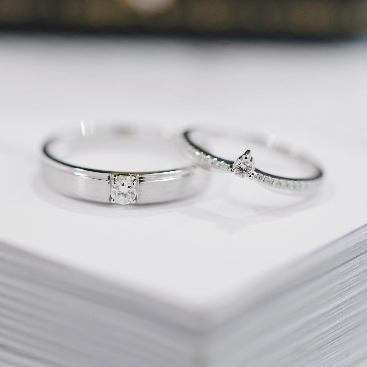 Solitaire/ V-Shaped Natural Diamond Couple Rings in 18K Gold