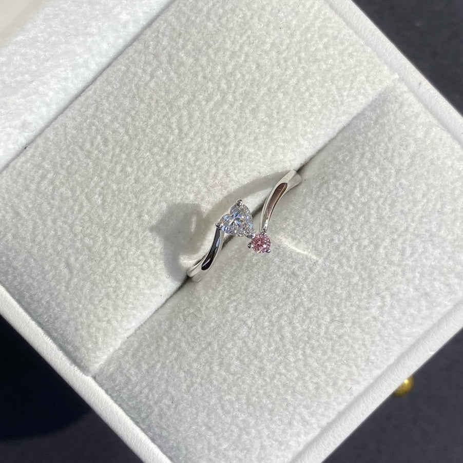 0.25ct Lab-Grown Diamond Heart-Shaped Ring in 18K Gold