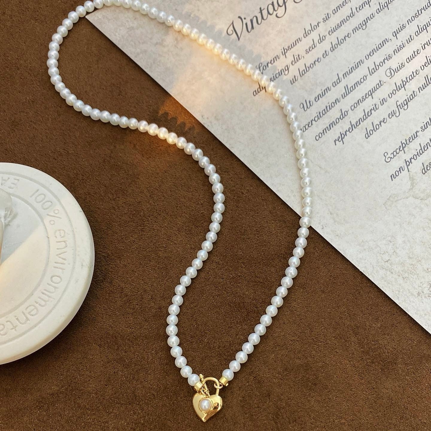 18K Gold Heart-Shaped Padlock & Freshwater Pearl Necklace with OT Buckle
