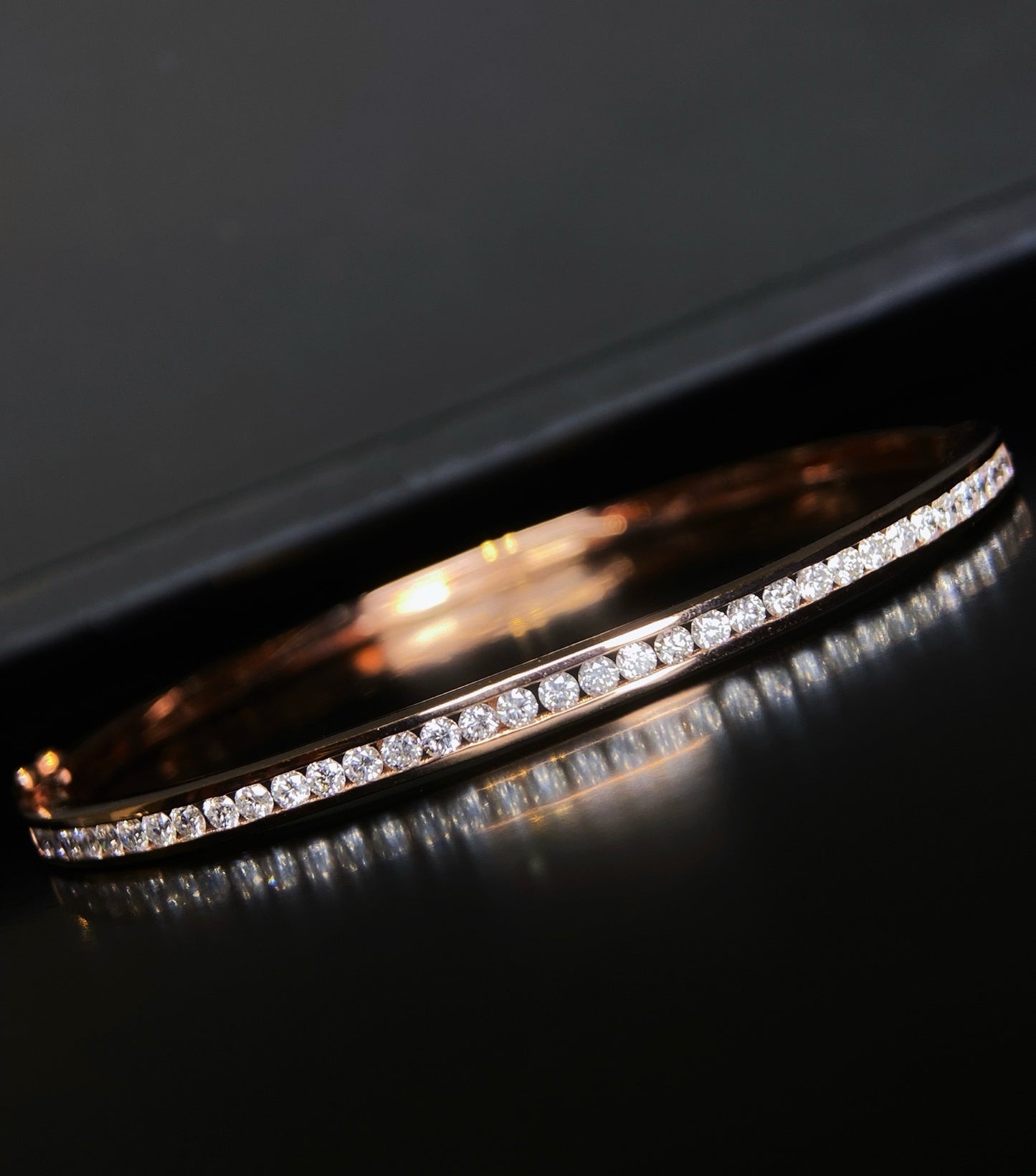 Natural Diamond Bangle in 18K Gold