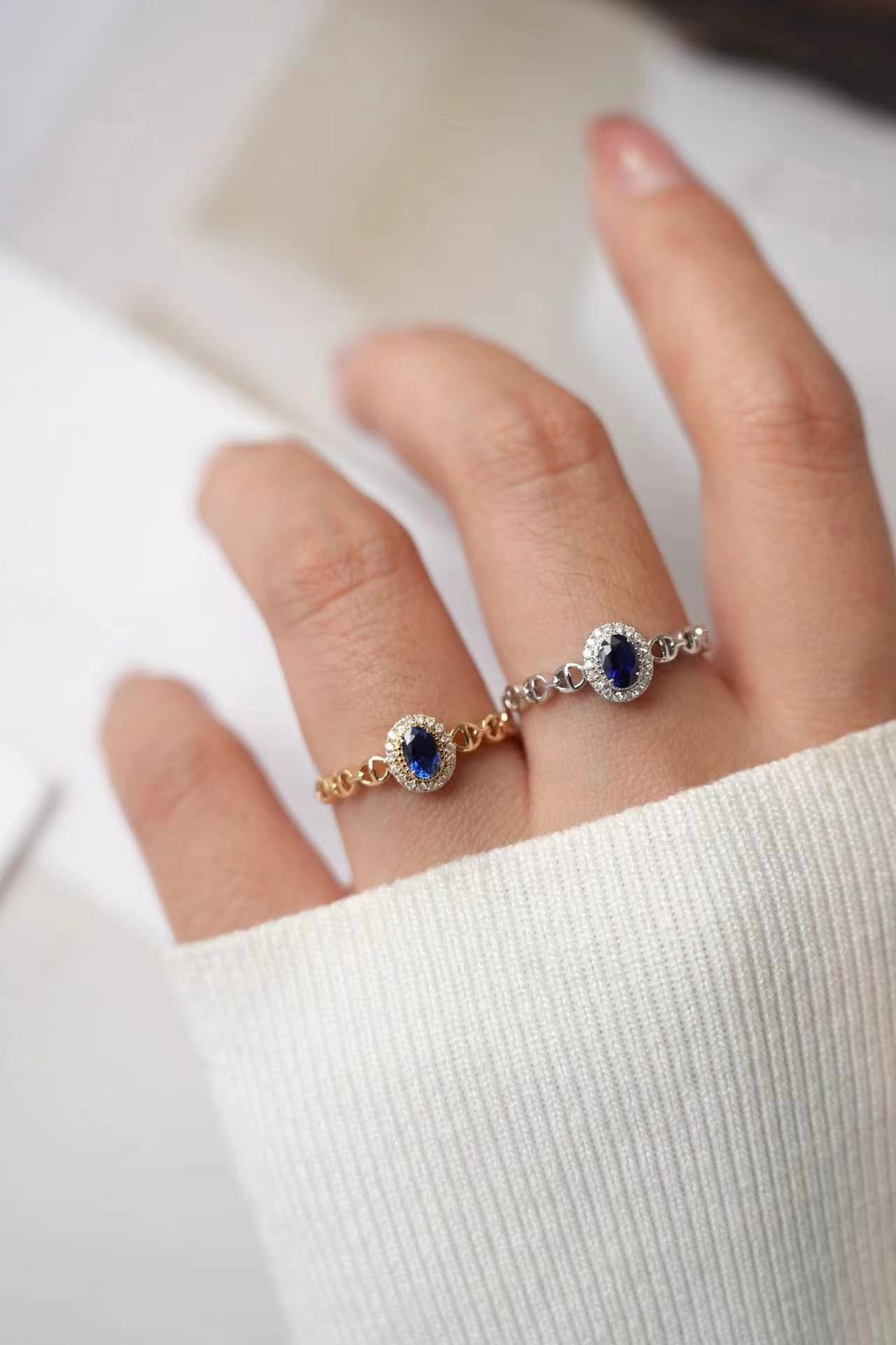 0.30ct Natural Sapphire with Natural Diamond Ring in 18K Gold