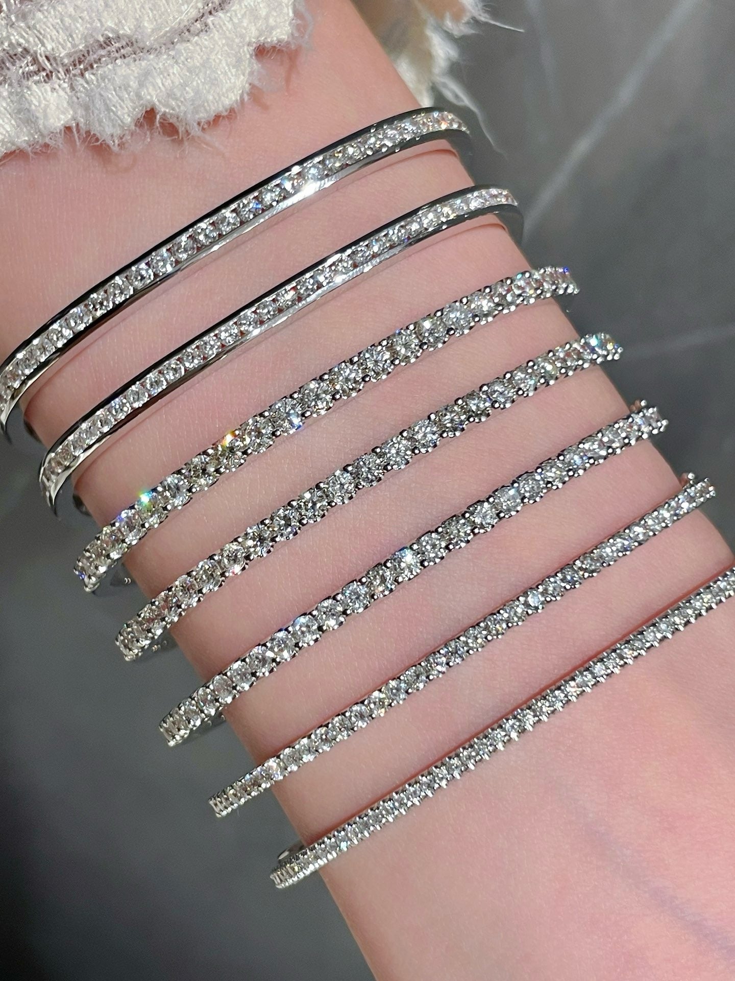 Natural Diamond Bangle in 18K Gold