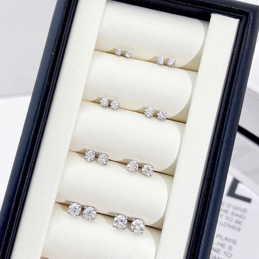 18K Gold Classic Natural Diamond Earrings