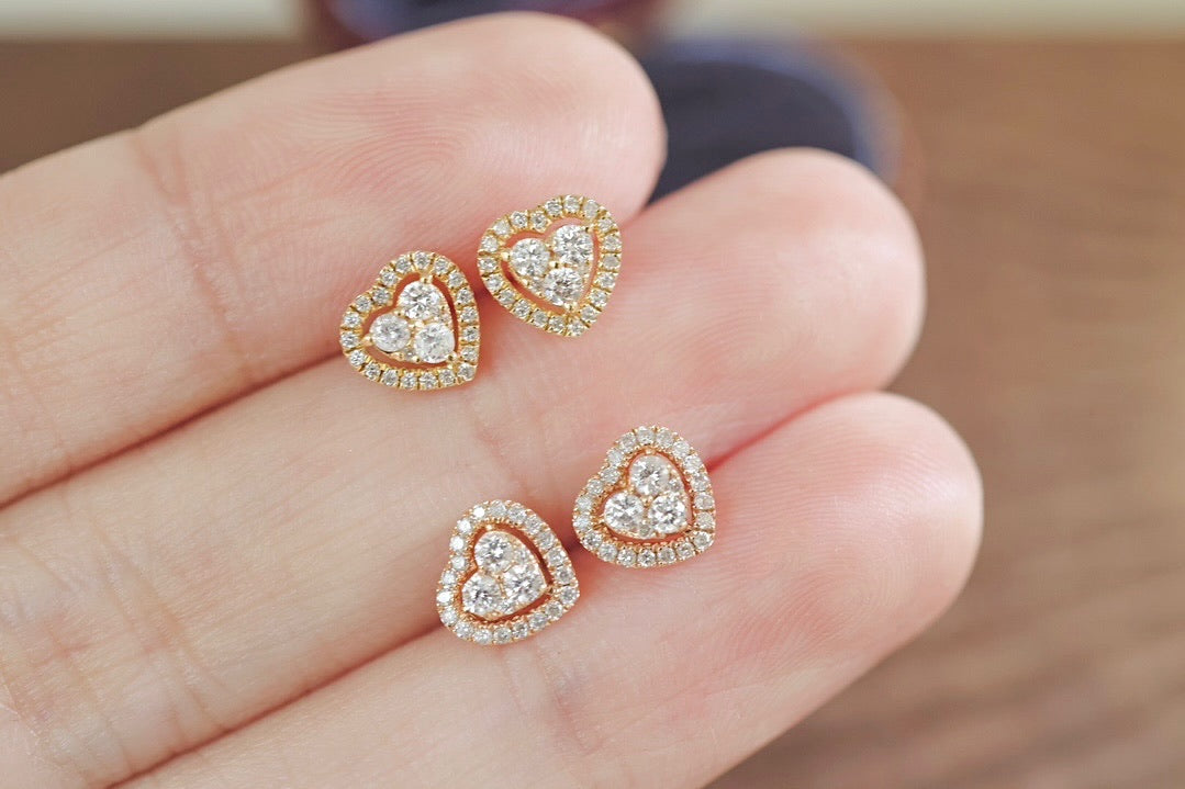 0.32 ct Natural Diamonds Heart shape Earrings in 18K Gold