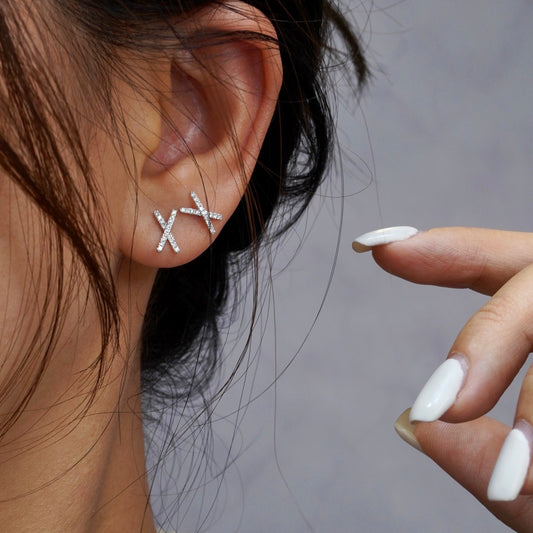 0.18ct Natural Diamonds Cross Earrings in 18K Gold