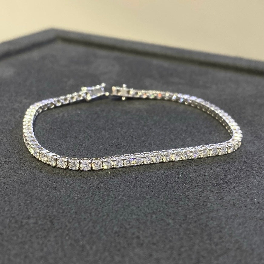 3.22ct Round Cut Lab-Grown Diamond Bracelet in 18K White Gold