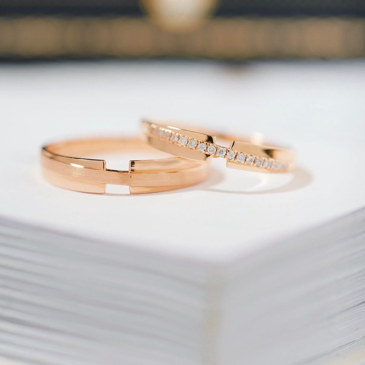 Slash Natural Diamond Couple Rings in 18K Rose Gold