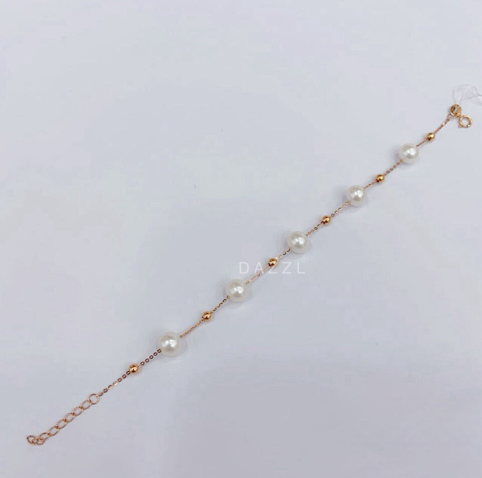 Small Gold Balls & Freshwater Pearl Bracelet in 18K Rose Gold