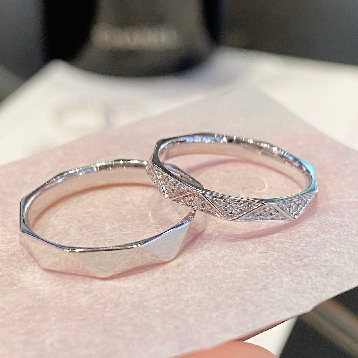 Argyle Check Natural Diamond Couple Rings in 18K White Gold