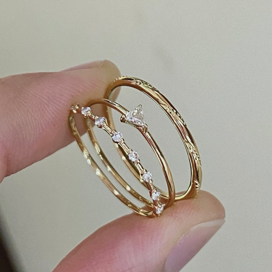 18K Gold Natural Diamonds Ring