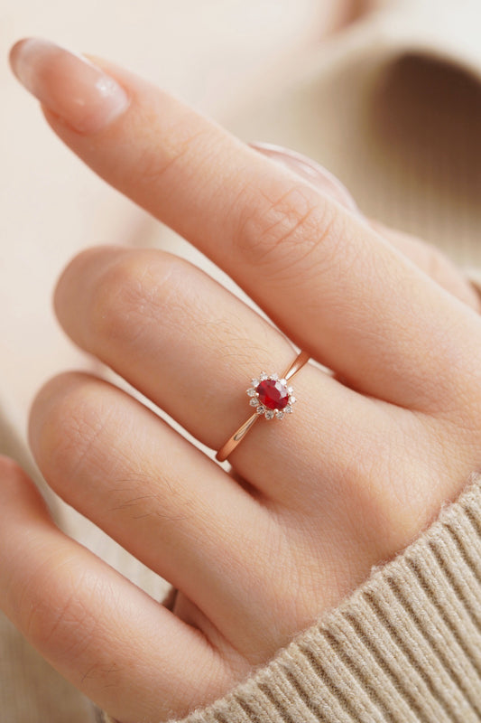 0.30ct Ruby Ring with Natural Diamond in 18K Gold