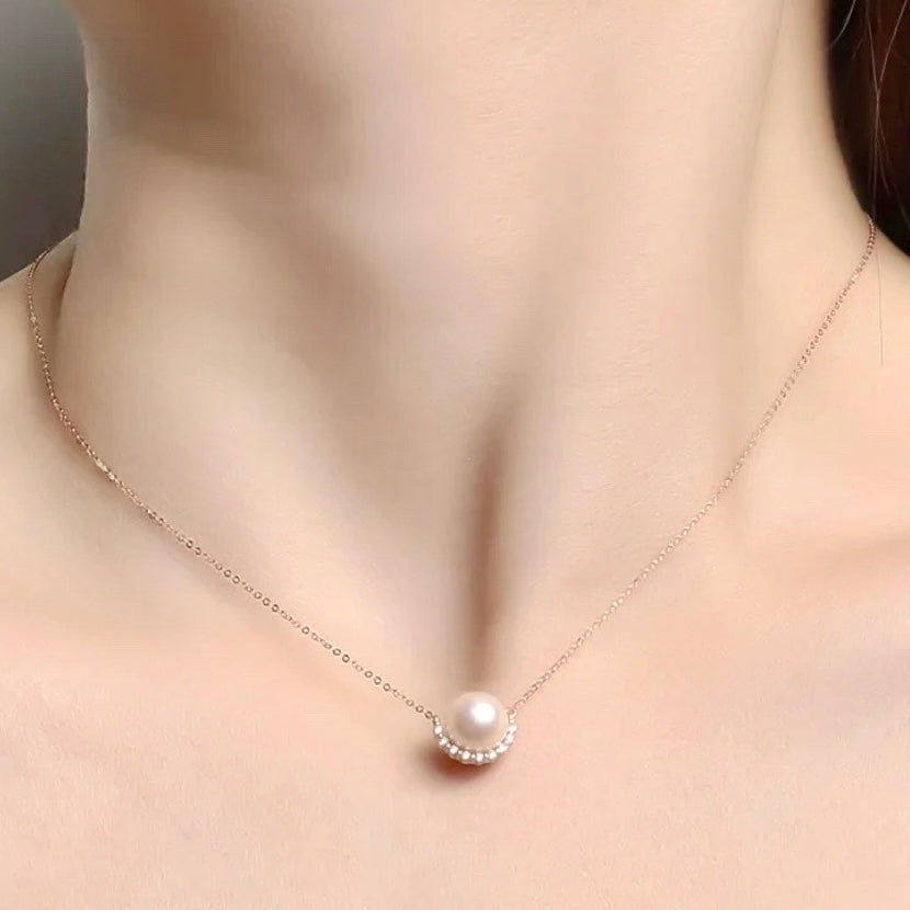 18K Rose Gold Freshwater Pearl with Natural Diamond Necklace